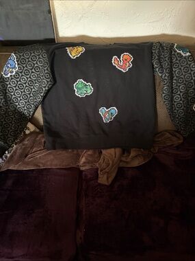 Pokémon sweater